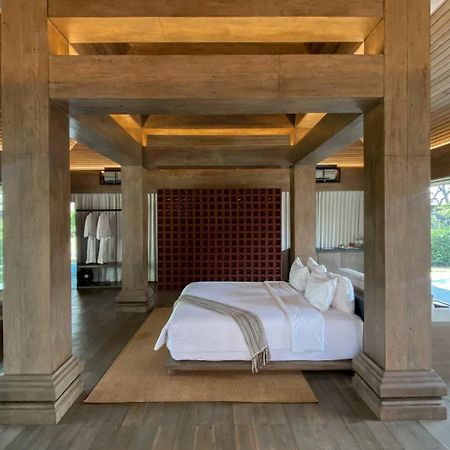 Djoglo Luxury Bungalow Wendit Luaran gambar